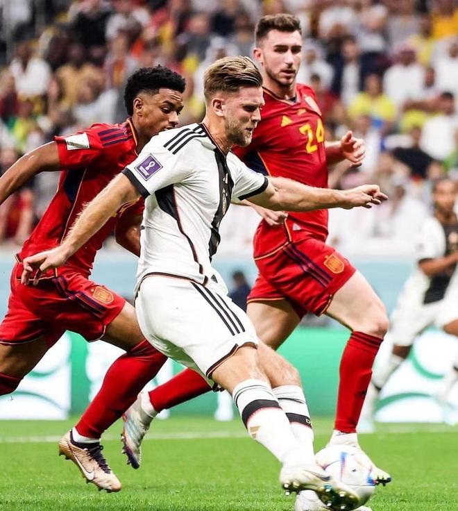 发上的主动 发上的主动